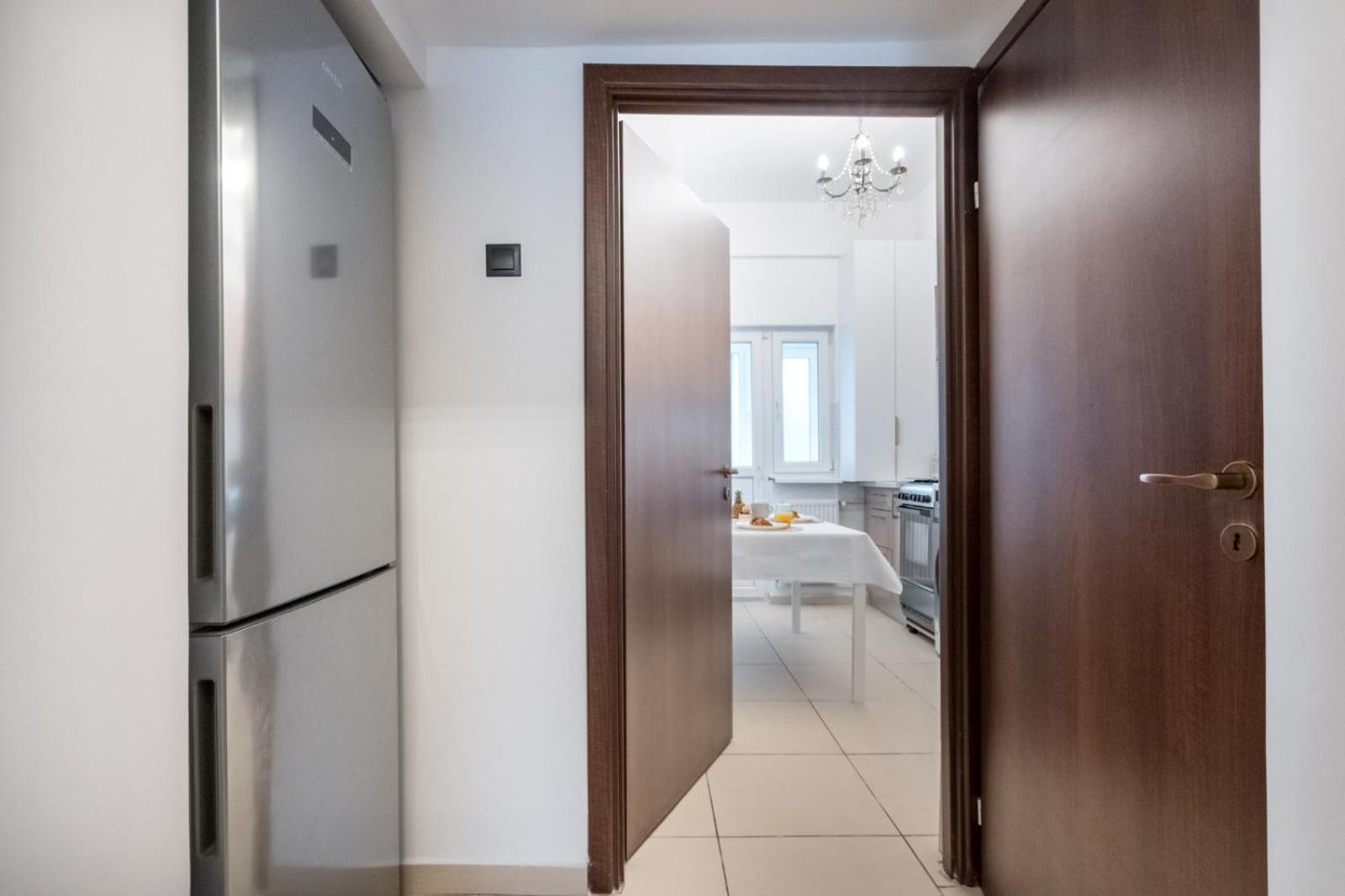 בוקרשט Highline Downtown Residences 6 Persons Family Apartment מראה חיצוני תמונה