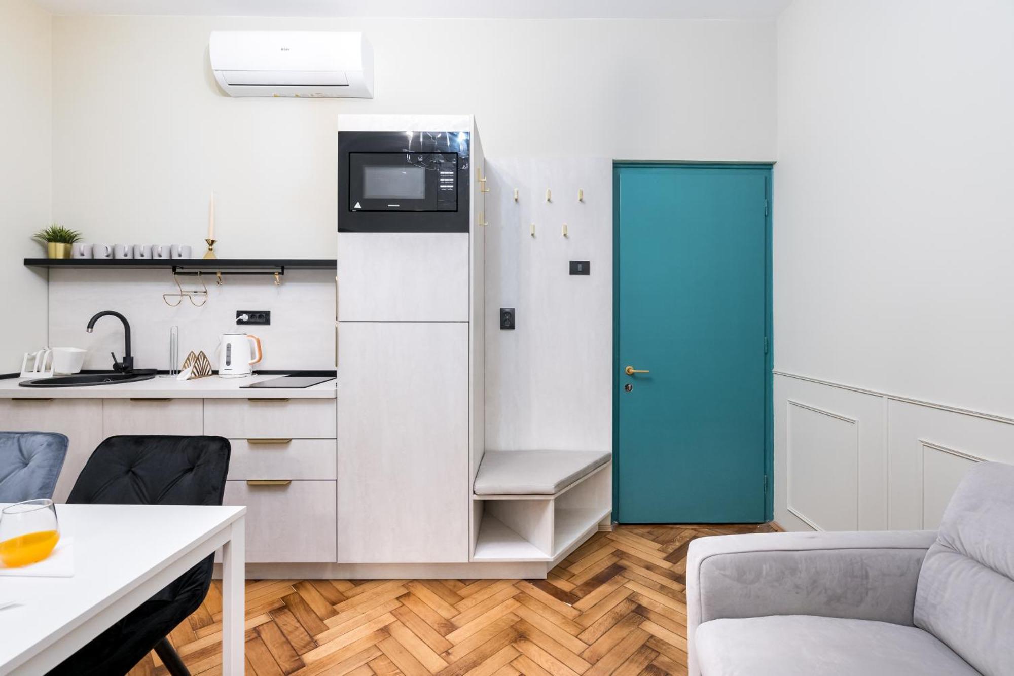 בוקרשט Highline Downtown Residences 6 Persons Family Apartment מראה חיצוני תמונה